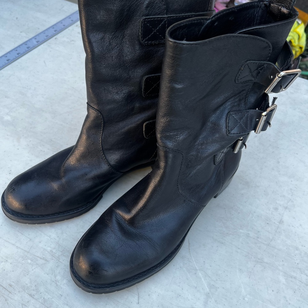DKNI LEATHER BLACK BOOTS WOMEN 8.5 - Picture 2 of 9
